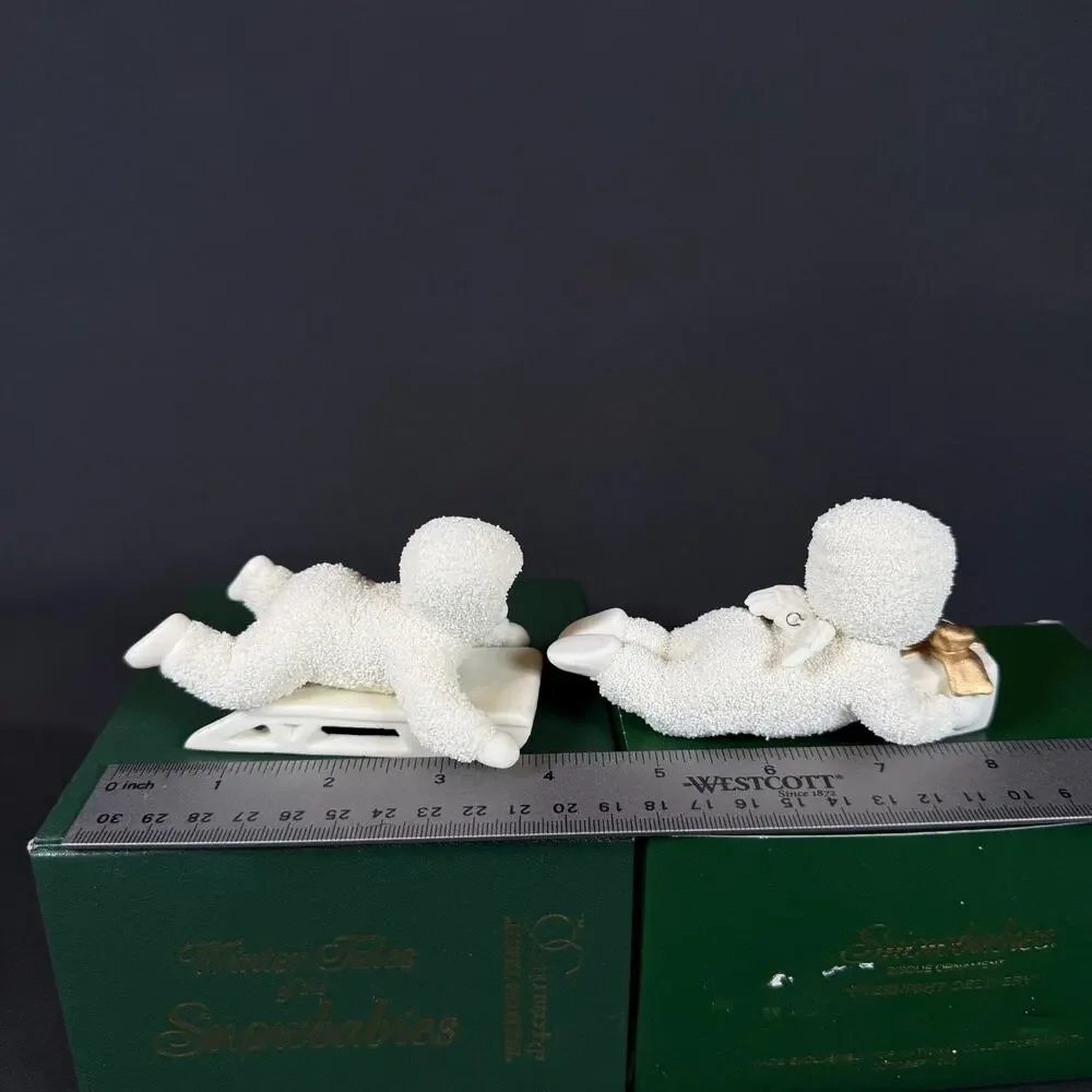 Lot of 2 Department 56 Snowbabies Figurines Sled Gift Winter Tales 759-5 79561